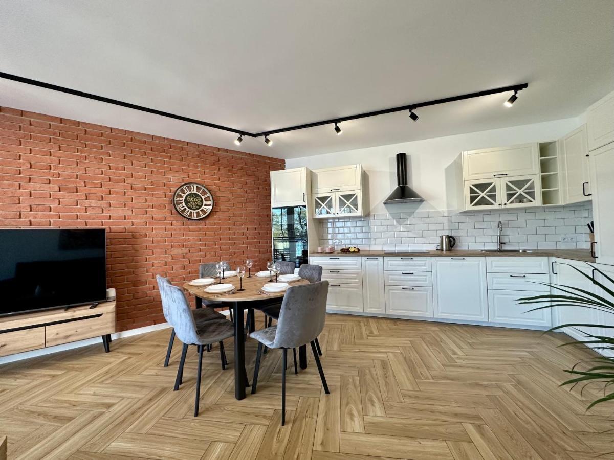 Apartament Ukiel No9 Z Prywatnym Dostepem Do Jeziora I Silownia Olsztyn  Kültér fotó